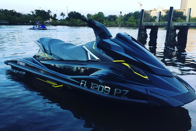 1 Hour Jet Ski Rental in Fort Lauderdale - Equipment, safety, and who can ride