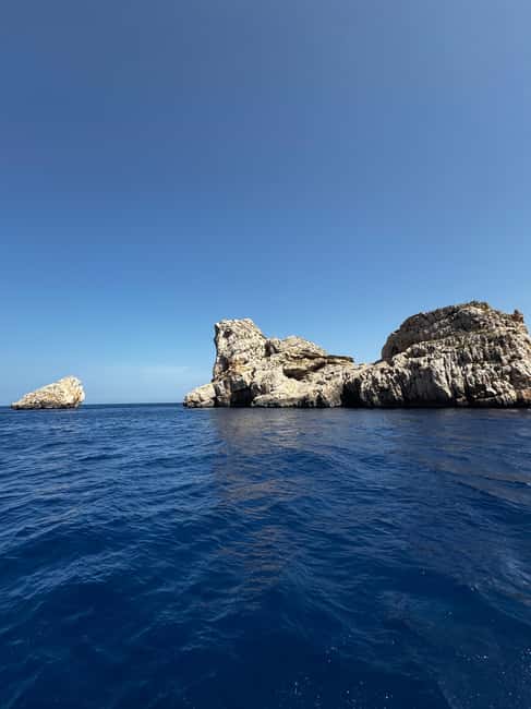 1-hour jet ski tour with no license required - One hour of riding near Sant Antoni de Portmany