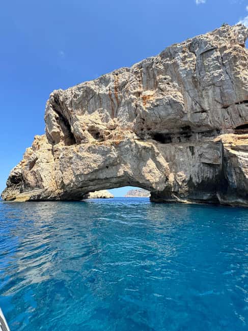 1-hour jet ski tour with no license required - The sea conditions can change the plan