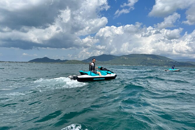 2.5 hours Pig Island-Virgin Islands & Snorkeling Jet Ski Safari - Pig Island and the beach at Koh Mat Sum