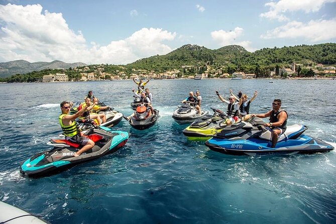 2-Hour Dubrovnik Fun and Exciting Jet Ski Safari Adventure Tour - How the guides affect the experience