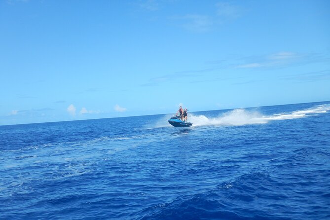 2 hours discovery tour of Moorea by Jet Ski - The Tiahura coral garden swim