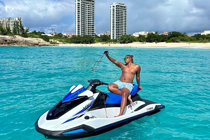 2 Hours Private Jet Ski Tour in Saint Martin with free passenger - Marigot Bay and Fort Louis