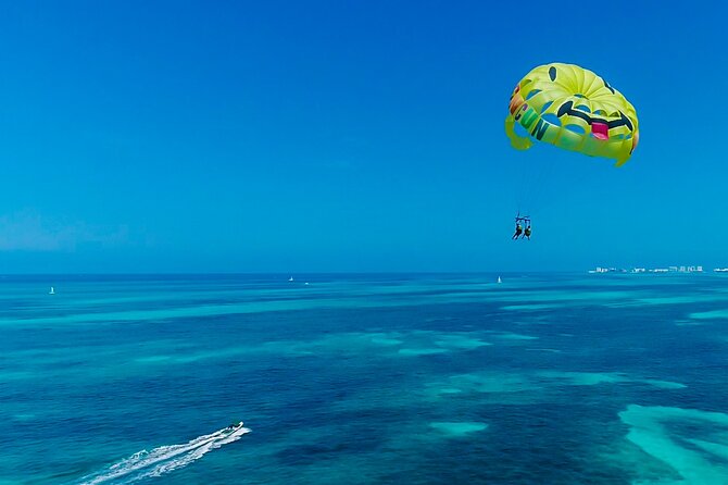 2 in 1 Parasail Cancun and Jet ski - A 30-minute jet ski ride across the Caribbean