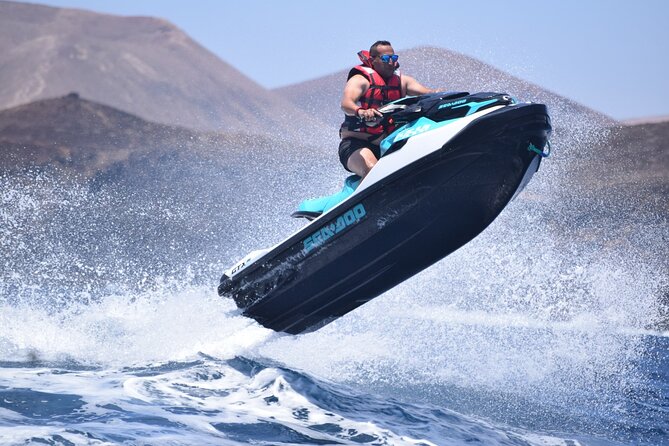 20-Minute Jet Ski Adventure in Puerto del Carmen - Safety gear and first-time confidence