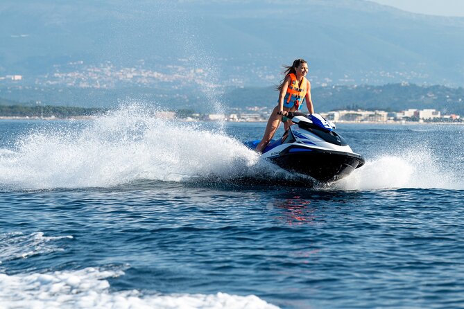 30 Minutes Jet Ski Rental in Cannes - Who will enjoy this most?