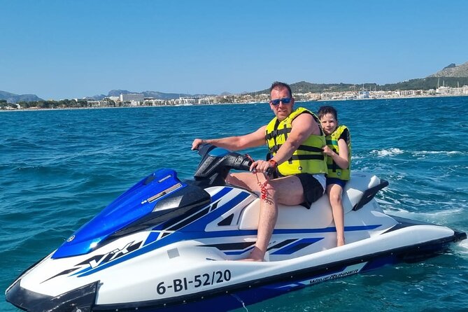 60 minutes Jetski Rental in Alcudia Bay - The swimming and snorkeling stop