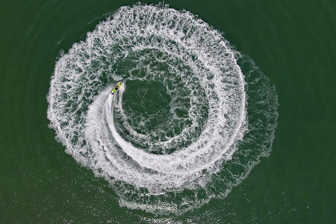 75-minute Die Another Day Jet Skiing in Darwin - Slowing down in Bleesers Creek