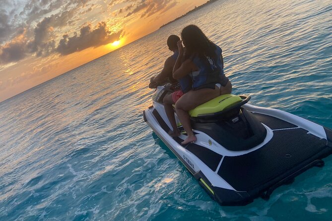 90 min St. Martin Jet ski Terre Basse tour - Speed, waves, and the freedom to choose