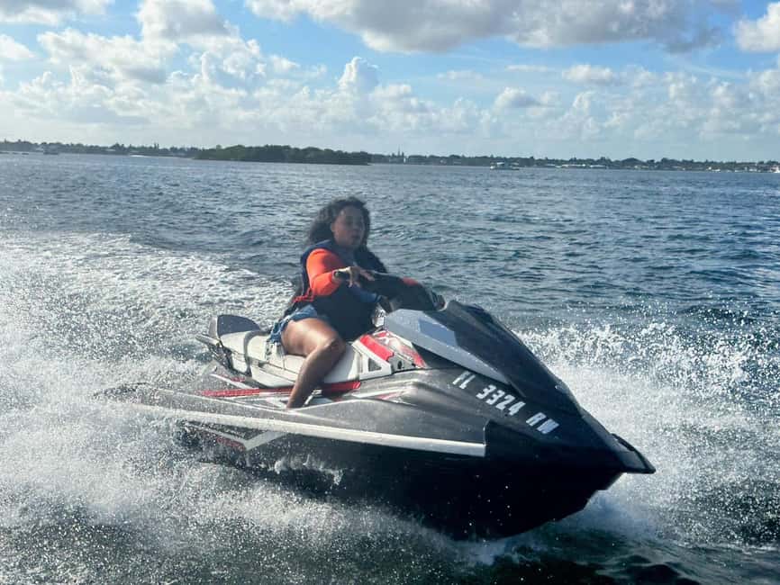 961 NW Seventh St Miami, FL 33136 Miami Jetski aventure #1 - A Miami jet ski trip with a practical catch