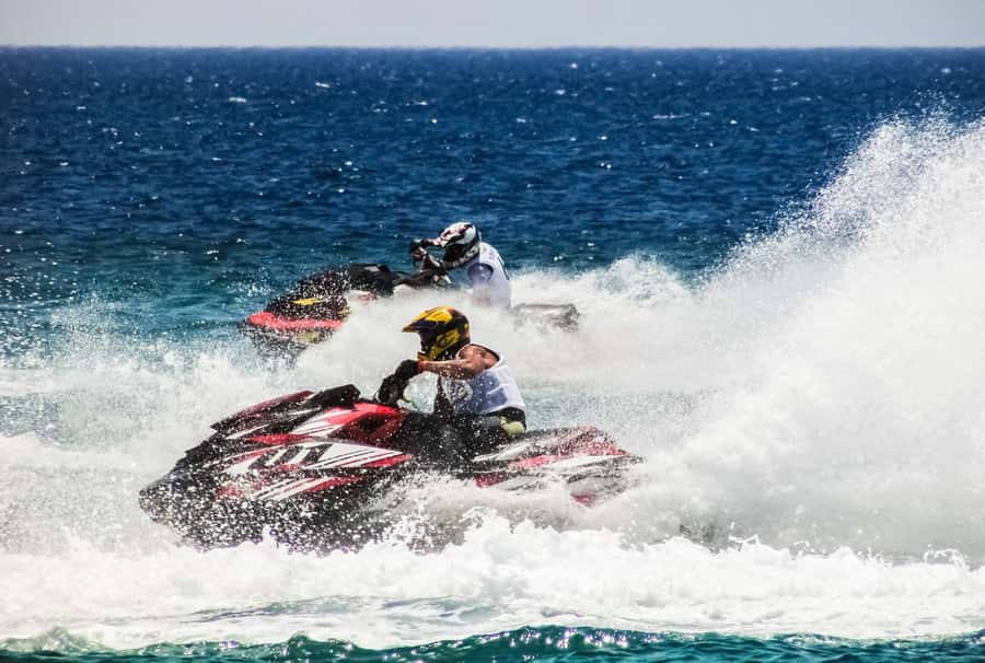 Abu Dhabi 1-Hour Jet Ski Rental - The equipment question deserves attention