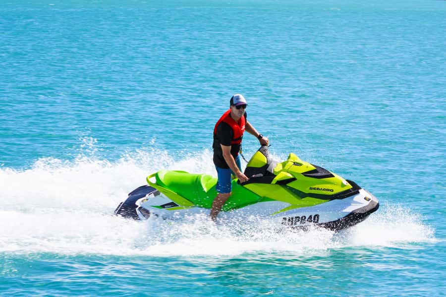 Airlie Beach: Jet Ski Safari Hour of Power and Marine Life - Getting comfortable on the Yamaha jet skis