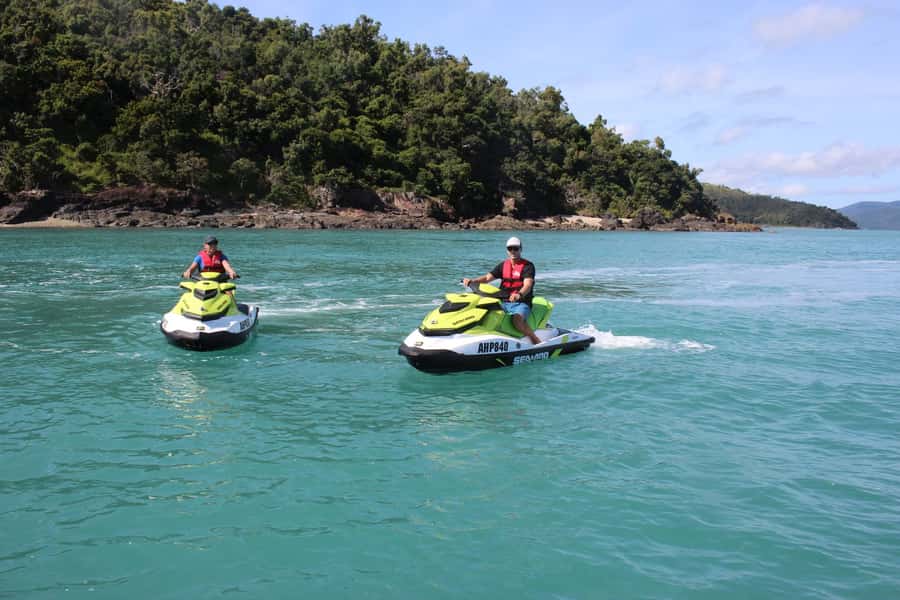 Airlie Beach: Jet Ski Safari Hour of Power and Marine Life - What to bring and what to leave behind