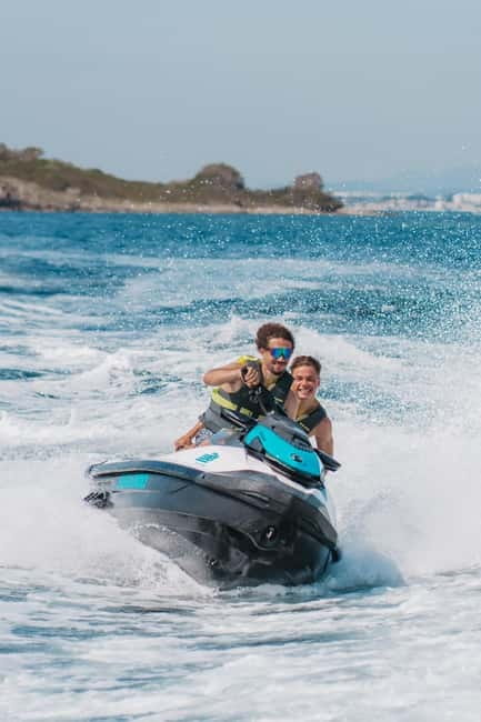 Andratx: Jet Ski Tour with Cave Visits and free Photos - Starting at the Andratx sailing club