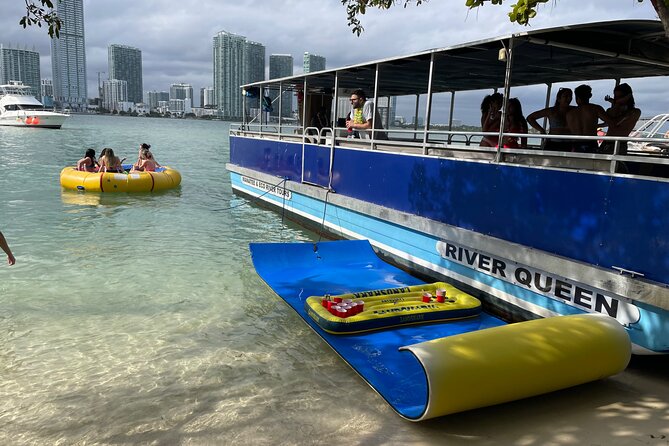 AquaFusion Combo: Jet Ski + Party Boat Excursion (Groups) - What makes the guides important