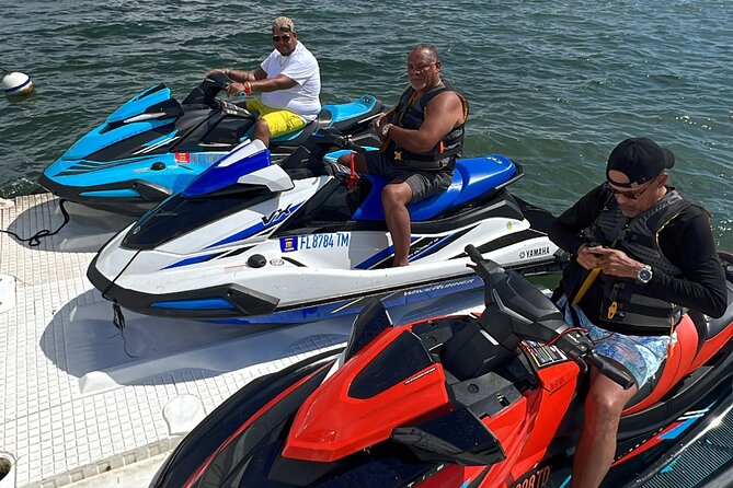 Aquatic Adventure: Boat Tour with Jetskis, Tubing, and Open Bar - Crew, atmosphere, and overall consistency