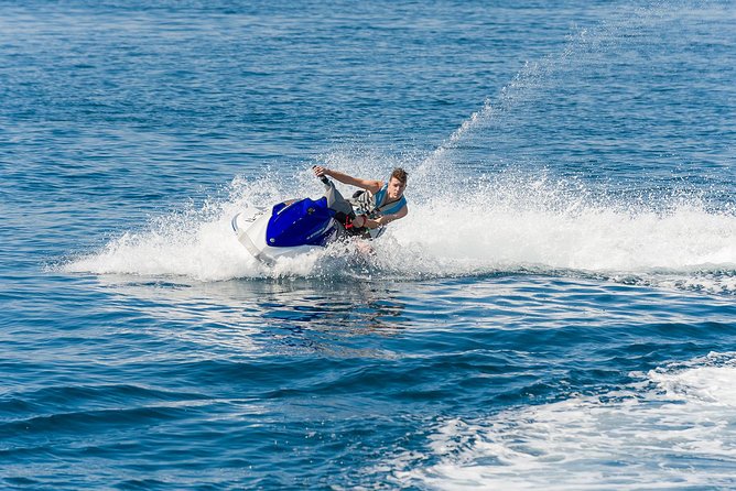 Aruba Jet Ski Rental — Exciting Water Adventures Await - Views, Spray, and the Feel of Open Water