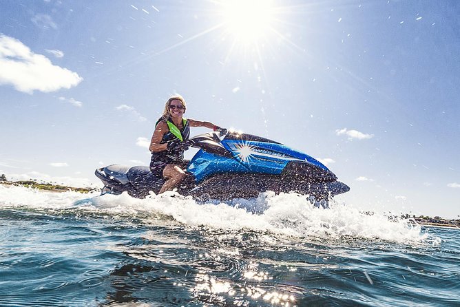 Aruba Jet Ski Rental — Exciting Water Adventures Await - Who Will Get the Most From This Ride?