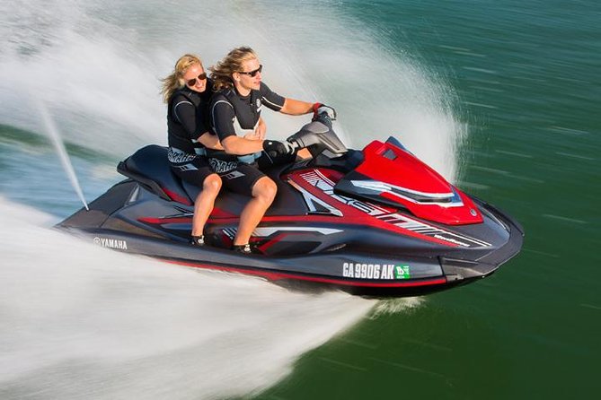 Aruba Jet Ski Waverunner Rental - Equipment and service: the part that varies