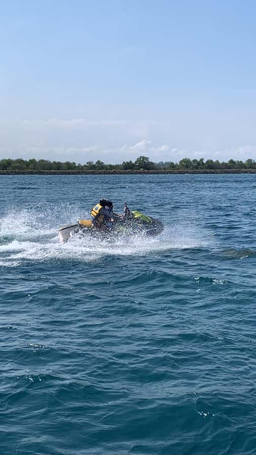 Bali: Watersport Jetski Seawalker Flyfboard Exclusive - Seawalker beneath the beach