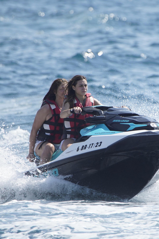 Barcelona: Jet Ski Rental (No License Needed) - Riding a Sea-Doo With or Without a Passenger