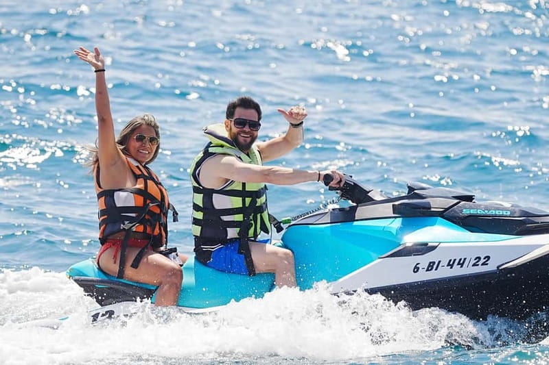 Barcelona: Jet Ski Ride 1 or 2 People w/ Instructor Included - Riding along the Barcelona coast