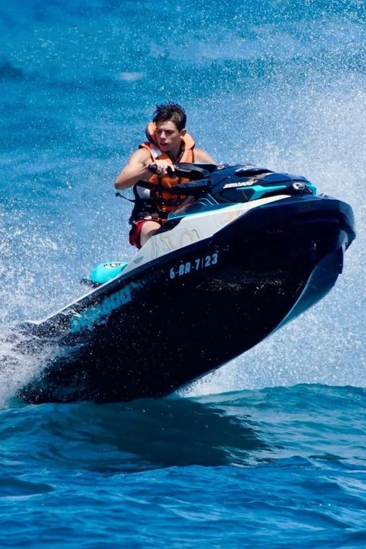 Barcelona: Jet Ski Ride 1 or 2 People w/ Instructor Included - Timing problems can affect your day
