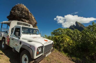 Bora Bora Adventure Day: 4X4 and Jet Ski with Lunch