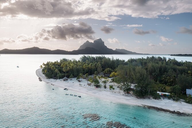 Bora Bora Moana Jet Ski - Starting from the Maitai Tours base