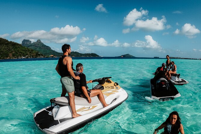 Bora Bora Moana Jet Ski - Getting comfortable on the jet ski