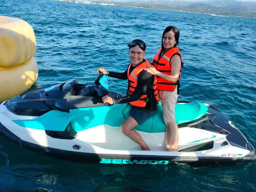 Boracay Jet Ski Adventure 30 minutes - Sharing the jet ski with a friend