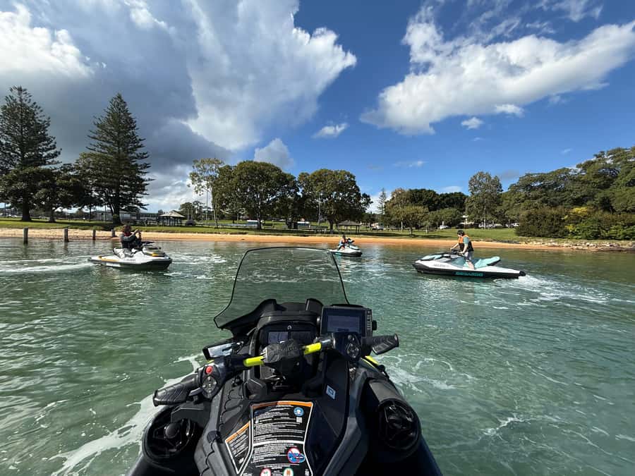Brisbane: Half-Day Jetski Adventure to Moreton Bay Islands - From Rivergate Marina to the Gateway Bridge
