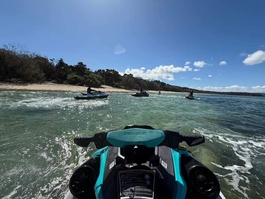 Brisbane: Half-Day Jetski Adventure to Moreton Bay Islands - Crossing to North Stradbroke Island