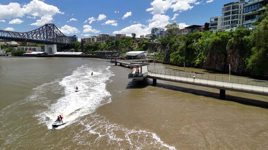 Brisbane River Jet Ski Tour - The Pink Mansion and the city reach