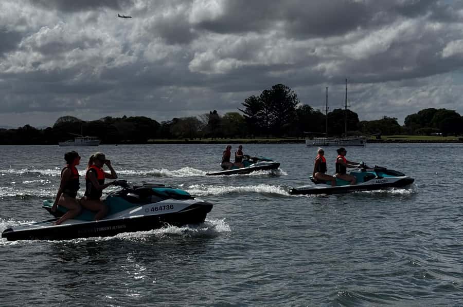 Brisbane: Sunset Jetski Tour on the Brisbane River - South Bank and the first photo stop