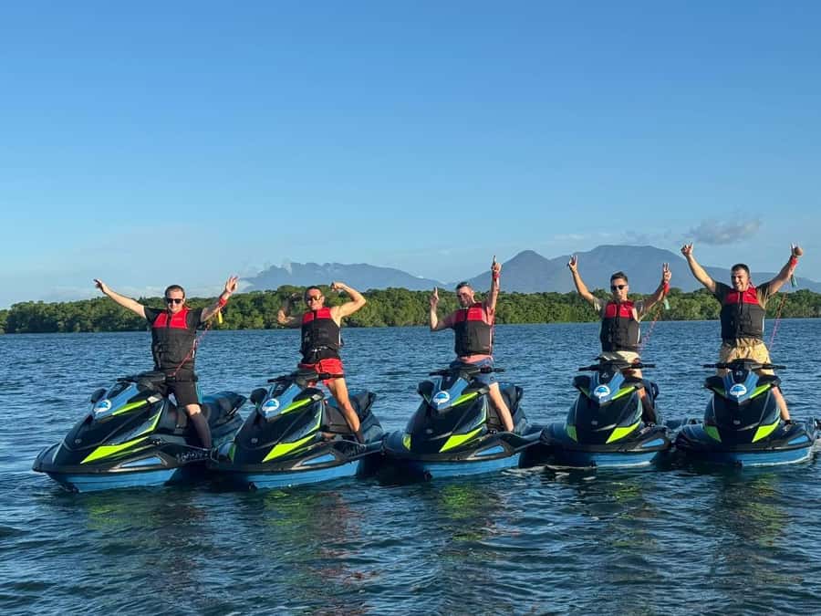 Cairns: Guided Jetski Tour 30 or 60 min - Key points at a glance
