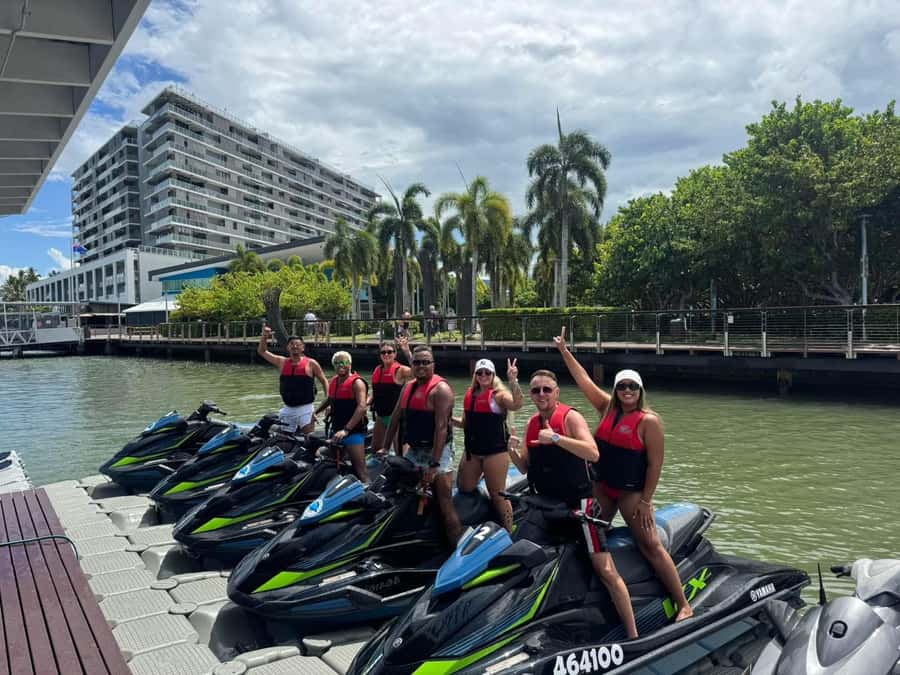 Cairns: Guided Jetski Tour 30 or 60 min - Meeting the guide at B Finger Cairns Marina