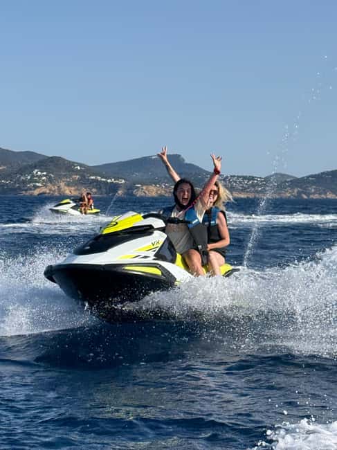 Cala Salada: 30-Minute Jet Ski Experience - The safety briefing matters, especially for beginners