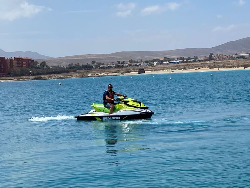 Caleta de Fuste: Jet Ski Circuit Experience - Sharing one jet ski with a second rider