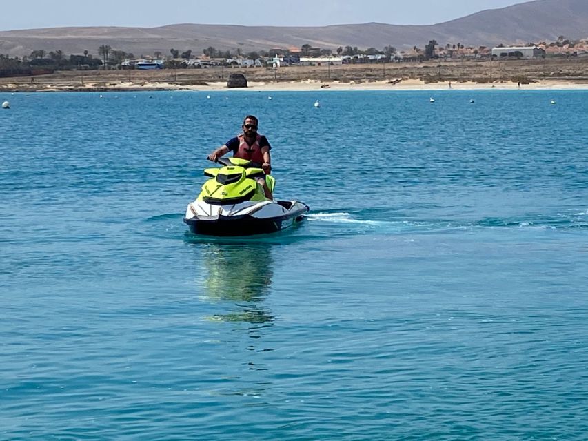 Caleta de Fuste: Jet Ski Circuit Experience - Small groups and instructor support