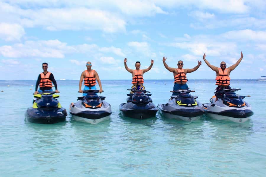 Cancun: Jet Ski Rental in Ocean Side - Why the ocean-side setting changes the experience