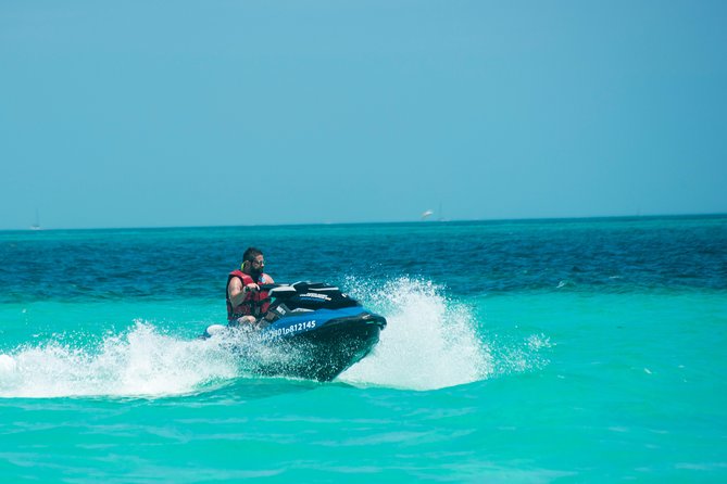 Cancun mangrove jet ski tour: 1 rider per jet ski - Group size and the feel of the outing