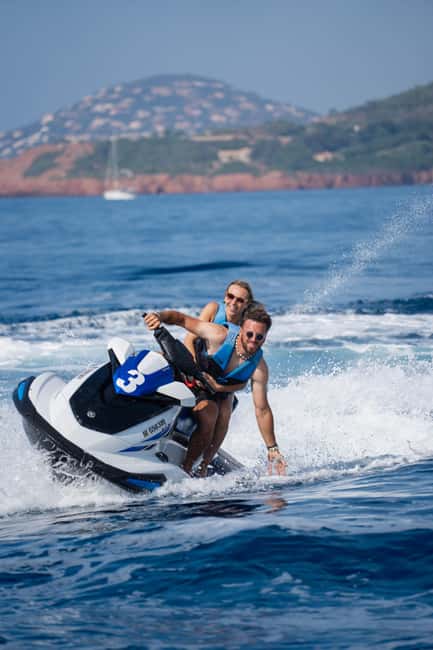 Cannes: Jet Ski Rental - Thirty minutes across the Baie de Cannes