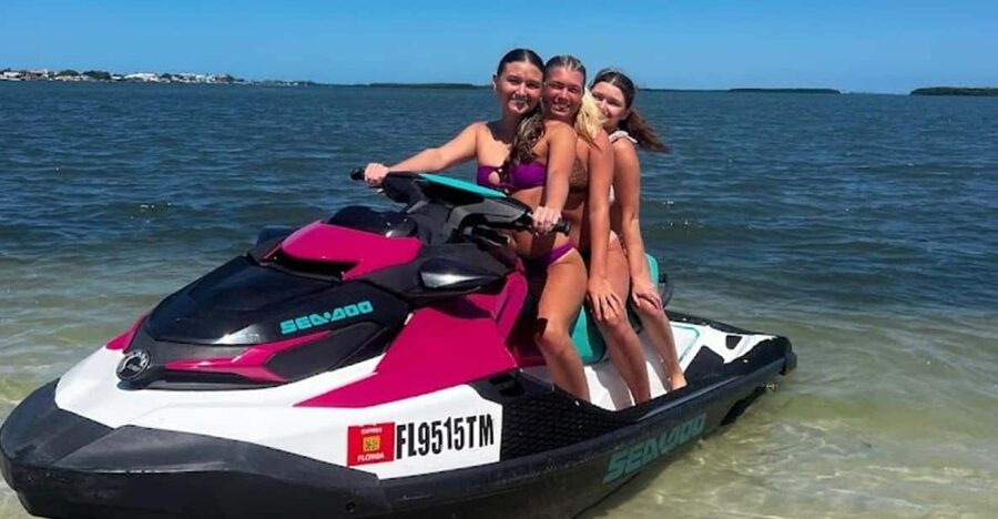 Clearwater: Dolphin Jet Ski Tour - 1 SKI FOR UP TO 3 PEOPLE - What the $248 group price really covers