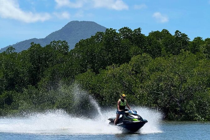Croc Spotting Jetski Experience in Cairns City - How the price works for solo and tandem riders