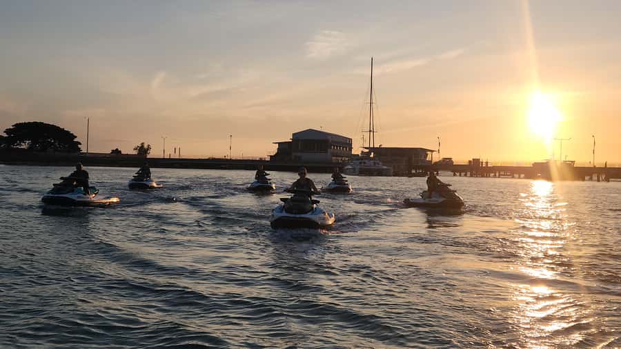 Darwin: Guided Jet Ski Tour - What the $133 price includes