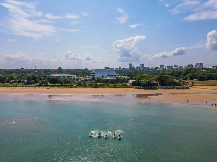 Darwin: Guided Jet Ski Tour - Learning to ride before opening the throttle