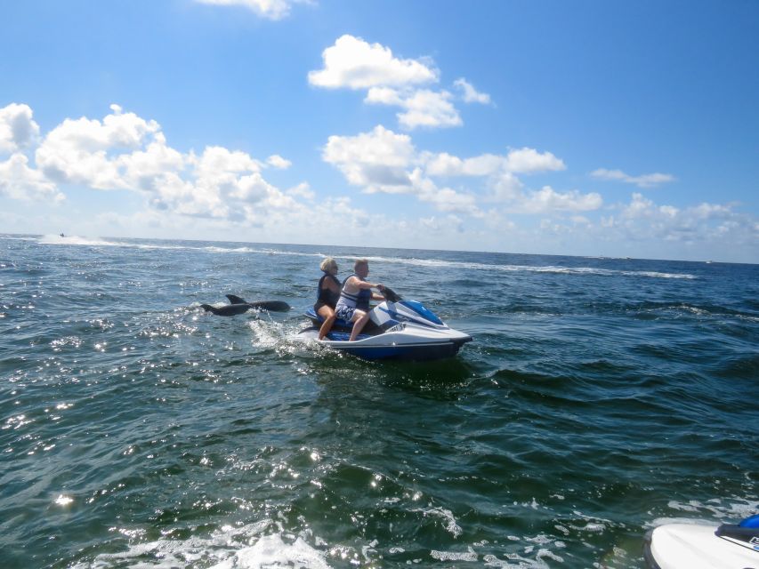 Destin: Crab Island Dolphin Jet Ski Tour - Getting started behind the Quality Inn