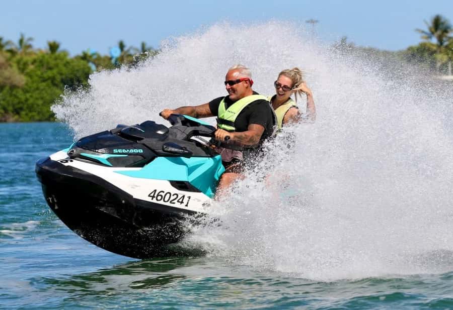 Doha Jet Ski Adventure – Ride the Arabian Waves - Booking details and guide quality