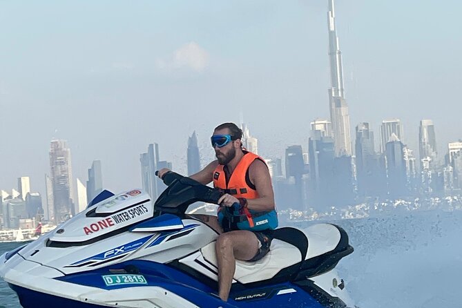 Dubai: 45 Min Jet Ski to Burj Khalifa & Burj Al Arab view - Staff support and the real-world riding experience